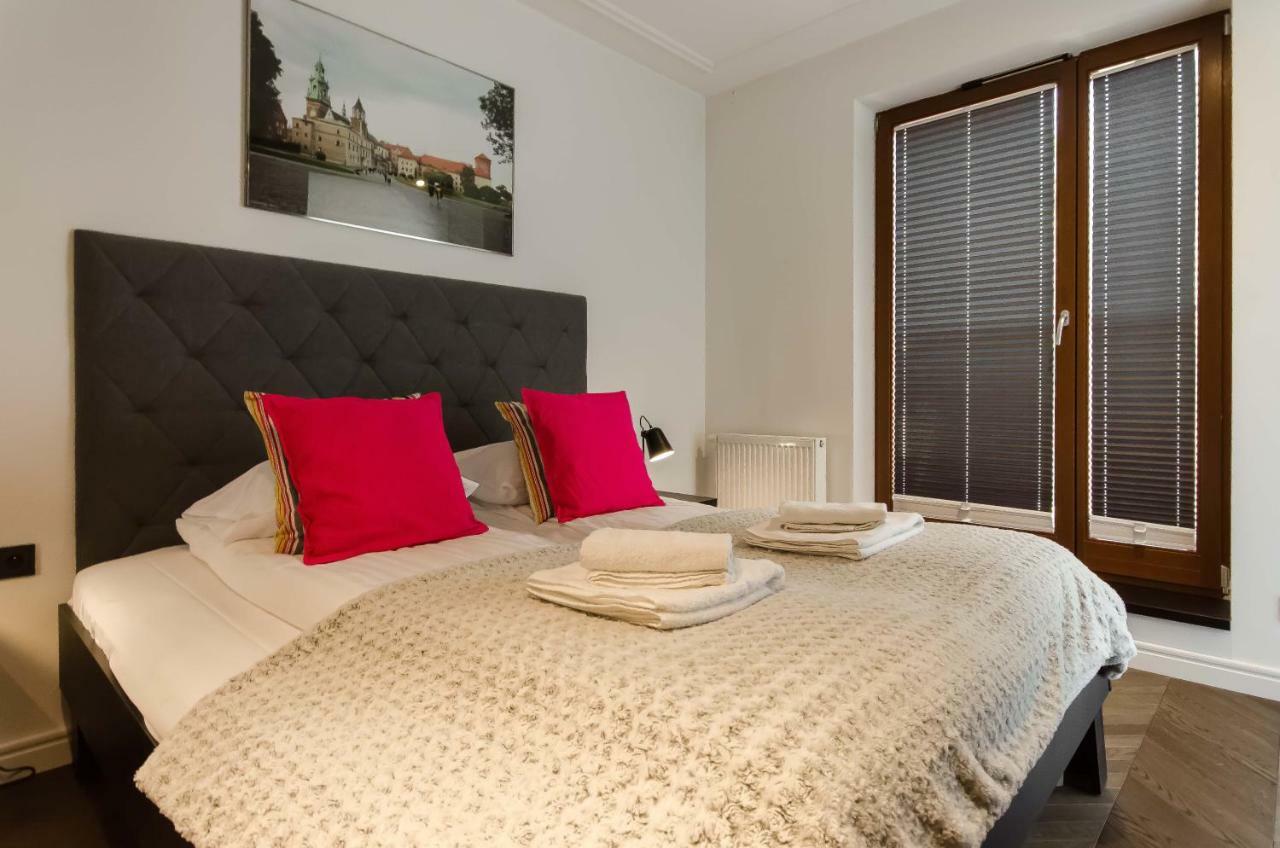 Central Kazimierz Apartment With Balcony クラクフ エクステリア 写真